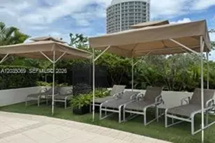 3000 Island Blvd, Aventura, FL 33160 - Photo 24