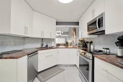 10044 SW 137th Pl #., Miami, FL 33186 - Photo 14