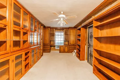 785 NE 155th St, Miami, FL 33162 - Photo 12