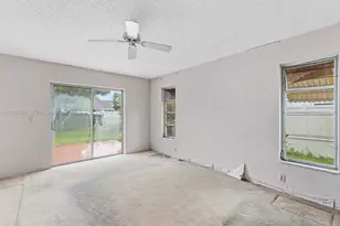 2862 SW 13th Ct, Deerfield Beach, FL 33442 - Photo 24