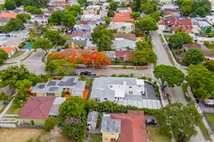 590 SW 23rd Ave, Miami, FL 33135 - Photo 20