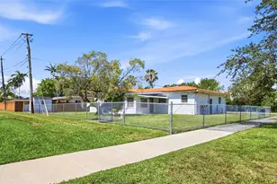 1490 Ludlam Dr, Miami Springs, FL 33166 - Photo 6