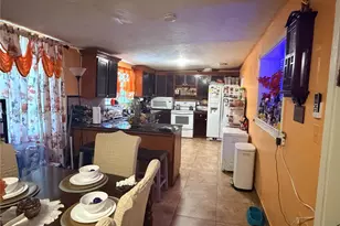 1068 NW 34th St, Miami, FL 33127 - Photo 12