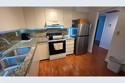 18151 NE 31 Ct #908, Aventura, FL 33160 - Photo 24