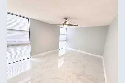 3301 N Country Club Dr #305, Aventura, FL 33180 - Photo 8