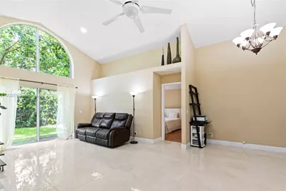 11637 NW 3rd Dr, Coral Springs, FL 33071 - Photo 6