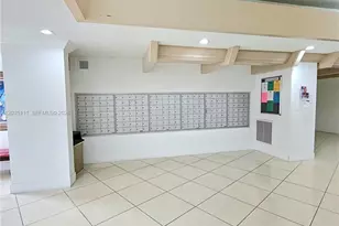 1300 NE Miami Gardens Dr, Miami, FL 33179 - Photo 4