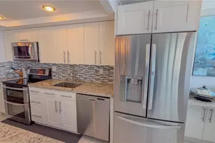 301 174th St, Sunny Isles Beach, FL 33160 - Photo 32