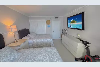 301 174 St #702, Sunny Isles Beach, FL 33160 - Photo 58