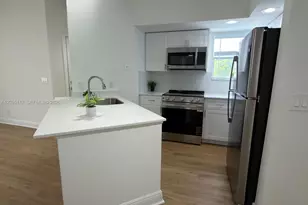12840 Vista Isles Dr, Sunrise, FL 33325 - Photo 10