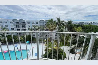 486 NW 165th St Rd #B-606, Miami, FL 33169 - Photo 8
