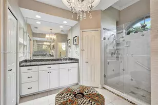 462 NE Cornwall, Port Saint Lucie, FL 34983 - Photo 2