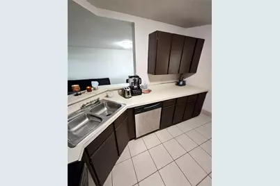 3465 NW 44th St #103, Oakland Park, FL 33309 - Photo 6