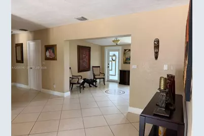 17405 SW 109th Ct, Miami, FL 33157 - Photo 4
