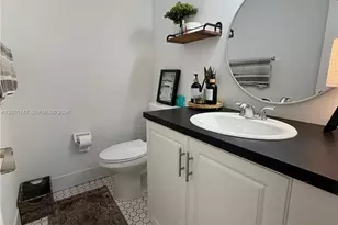821 Euclid Ave, Miami Beach, FL 33139 - Photo 12