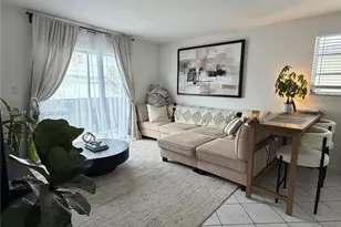 821 Euclid Ave, Miami Beach, FL 33139 - Photo 2