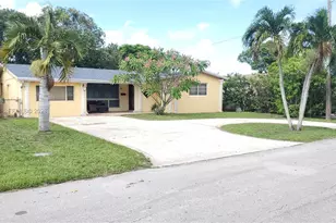 7607 Dilido Blvd, Miramar, FL 33023 - Photo 2