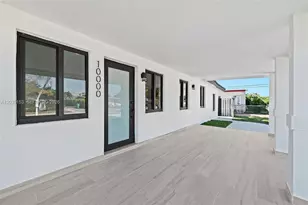 10000 SW 43rd St, Miami, FL 33165 - Photo 1