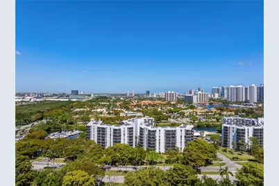 3401 N Country Club Dr #105, Aventura, FL 33180 - Photo 18