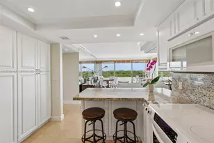 155 Ocean Ln Dr, Key Biscayne, FL 33149 - Photo 18