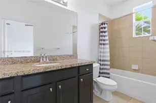 14776 SW 10th St, Pembroke Pines, FL 33027 - Photo 16