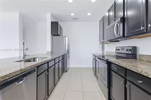 14776 SW 10th St, Pembroke Pines, FL 33027 - Photo 10