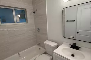3220 Plaza St, Miami, FL 33133 - Photo 12
