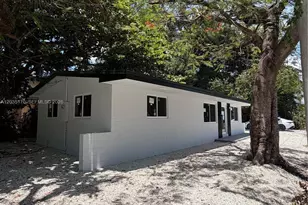 3220 Plaza St, Miami, FL 33133 - Photo 2