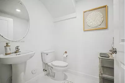 2644 SE 13th St, Homestead, FL 33035 - Photo 12