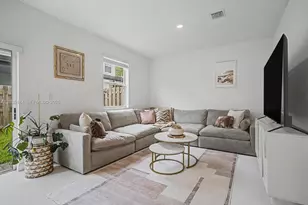 2644 SE 13th St, Homestead, FL 33035 - Photo 10