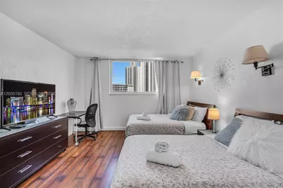 19370 Collins Ave #823, Sunny Isles Beach, FL 33160 - Photo 12