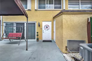 15460 SW 82nd Ln, Miami, FL 33193 - Photo 2