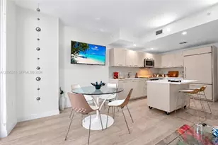 55 SW 9th St, Miami, FL 33130 - Photo 2