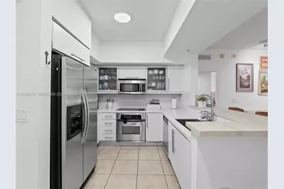 888 S Douglas Rd #302, Coral Gables, FL 33134 - Photo 4