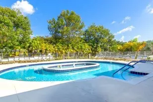 13255 SW 7th Ct, Pembroke Pines, FL 33027 - Photo 26