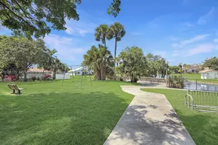 207 NW 45th Ave, Deerfield Beach, FL 33442 - Photo 46