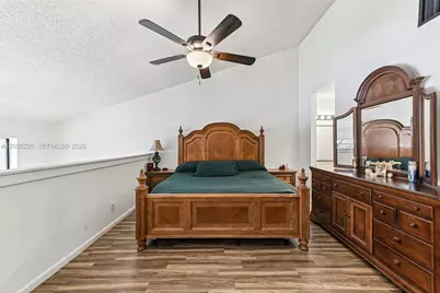 207 NW 45th Ave, Deerfield Beach, FL 33442 - Photo 24