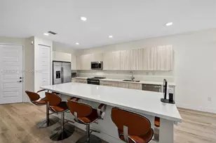 15841 NW 91st Ct, Miami Lakes, FL 33018 - Photo 34