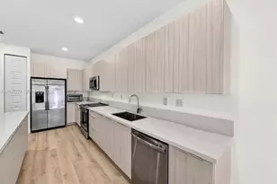 15841 NW 91st Ct, Miami Lakes, FL 33018 - Photo 30