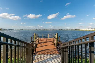 15841 NW 91st Ct, Miami Lakes, FL 33018 - Photo 102