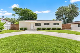 321 NW 56th Ave., Miami, FL 33126 - Photo 2
