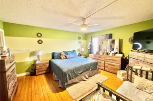 5570 NW 44th St, Lauderhill, FL 33319 - Photo 6