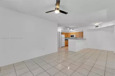 8000 N Nob Hill Rd #106, Tamarac, FL 33321 - Photo 8