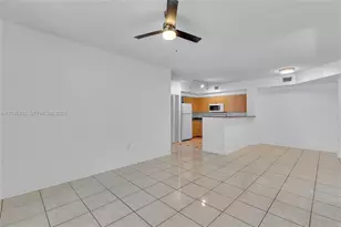 8000 N Nob Hill Rd, Tamarac, FL 33321 - Photo 8