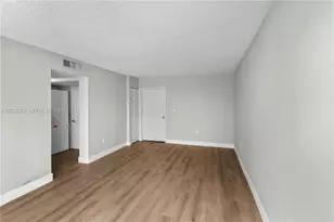 9411 SW 4th St, Miami, FL 33174 - Photo 8