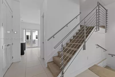 9161 NW 33rd St, Doral, FL 33172 - Photo 28