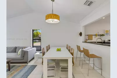 11472 SW 87th Ter, Miami, FL 33173 - Photo 2