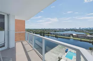1301 NE Miami Gardens Dr, Miami, FL 33179 - Photo 2