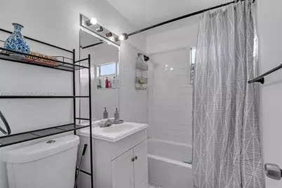 4522 NW 194th St, Miami Gardens, FL 33055 - Photo 18