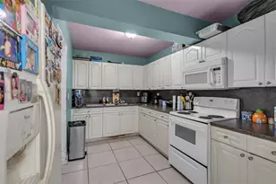 4522 NW 194th St, Miami Gardens, FL 33055 - Photo 8